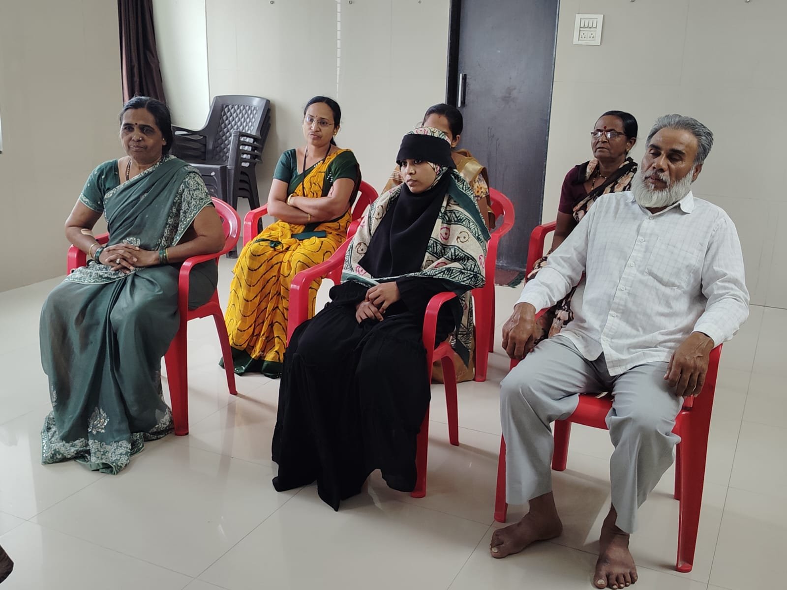 Teacher training programme with students at Sindhuratna English Medium School, Dhule